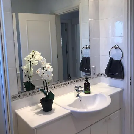 Appartement Magnificent 2 Bed Penthouse In Regina Gardens