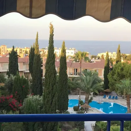 شقة Magnificent 2 Bed Penthouse In Regina Gardens