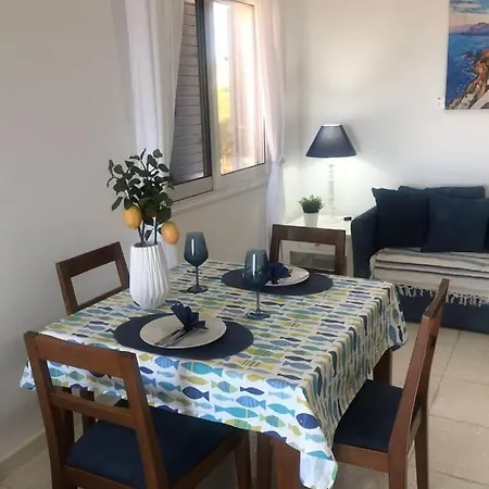 Appartement Magnificent 2 Bed Penthouse In Regina Gardens
